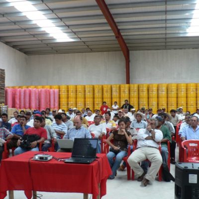 Beekeeper training for organic handling in Mexico